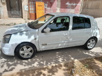 voitures-renault-clio-campus-2013-ouled-hamla-oum-el-bouaghi-algerie