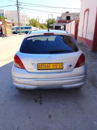 سيارات-peugeot-207-2012-allure-عنابة-الجزائر