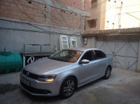 voitures-volkswagen-jetta-2014-classic-dar-el-beida-alger-algerie