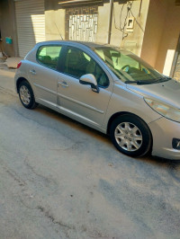 voitures-peugeot-207-2013-remchi-tlemcen-algerie