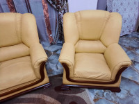 salons-canapes-salon-de-4-pieces-pour-7-places-en-similicuir-oran-algerie