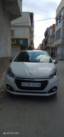 voitures-peugeot-208-2019-allure-facelift-batna-algerie