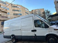 fourgon-c11-iveco-2000-constantine-algerie