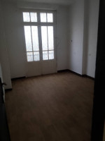 appartement-vente-f3-alger-centre-algerie