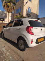 voitures-kia-picanto-2018-ex-biskra-algerie