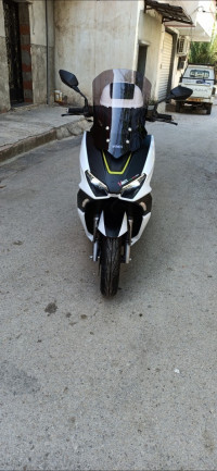 motos-et-scooters-vms-vmax-2024-cheraga-alger-algerie