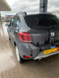 voitures-dacia-sandero-2017-stepway-annaba-algerie