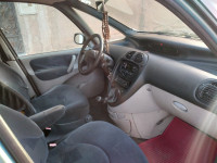 break-familiale-citroen-xsara-picasso-2001-batna-algerie