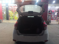 voitures-toyota-yaris-2017-bab-ezzouar-alger-algerie