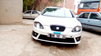 utilitaire-seat-leon-2012-el-harmilia-oum-bouaghi-algerie