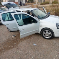 voitures-renault-clio-campus-2012-bye-kherrata-bejaia-algerie