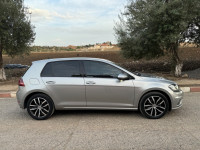 voitures-volkswagen-golf-7-2019-drive-bouira-algerie