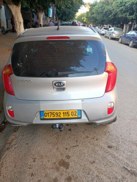 voitures-kia-picanto-2015-funny-chlef-algerie