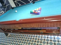 Billiard 80 , bonne état 