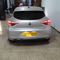 voitures-renault-clio5-2023-xlin-batna-algerie