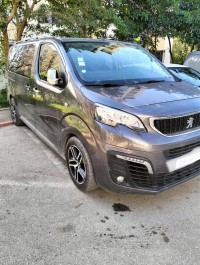 كراء-السيارات-location-mini-van-expert-04-بئر-خادم-الجزائر