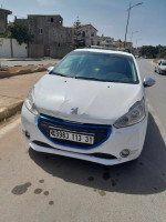 automobiles-208-hdi-2013-oran-algerie