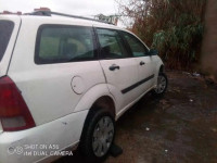 moyenne-berline-ford-focus-5-portes-2003-berak-jijel-algerie