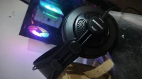 Professional audio monitoring headphone Samson SR850