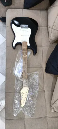 Guitare électrique 