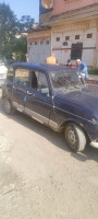 voitures-renault-4-1984-les-eucalyptus-alger-algerie