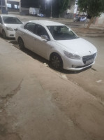 berline-peugeot-301-2014-chlef-algerie