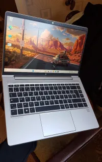 HP elitebook 645 G9 - AMD Ryzen 5625u 16gb 256 SSD NEUF