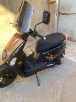 motos-et-scooters-estate-x-cuxi-2022-bordj-el-kiffan-alger-algerie