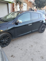 voitures-renault-megane-3-2015-gt-line-black-touch-honaine-tlemcen-algerie