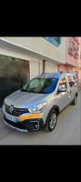 voitures-renault-kangoo-stepway-2023-maghnia-tlemcen-algerie