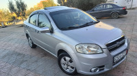 voitures-chevrolet-aveo-4-portes-2012-lt-hennaya-tlemcen-algerie