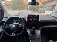 voitures-citroen-berlingo-2021-msila-algerie