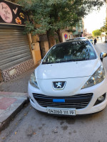 voitures-peugeot-207-2011-allure-setif-algerie