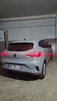 voitures-renault-clio-5-2024-evolution-saoula-alger-algerie