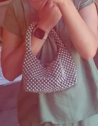 Sac perlé argenté 