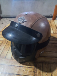 casques-et-protections-casque-bon-etat-55-bouandas-setif-algerie