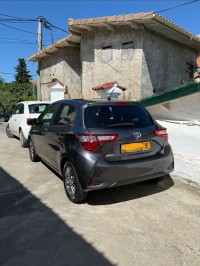 سيارات-toyota-yaris-2018-درارية-الجزائر