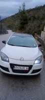 moyenne-berline-renault-megane-3-2011-taskriout-bejaia-algerie