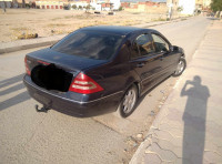 voitures-mercedes-classe-c-2001-220-exclusive-chlef-algerie