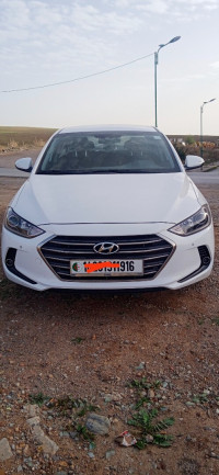 voitures-hyundai-elantra-2019-ferdjioua-mila-algerie