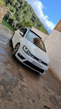 voitures-volkswagen-golf-7-2016-bejaia-algerie