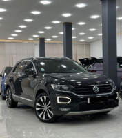 voitures-volkswagen-t-roc-2018-carat-bouandas-setif-algerie