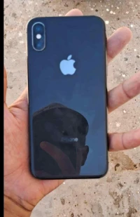 ايفون XS