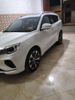 automobiles-geely-جيتور-2023-x70-oran-algerie