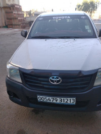 voitures-toyota-hilux-2012-ain-tallout-tlemcen-algerie