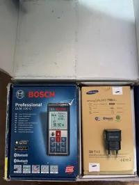 TÉLÉMÈTRE LASER BOSCH 
