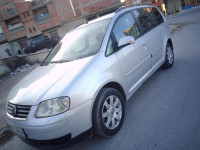 voitures-volkswagen-touran-2006-el-hamadia-bordj-bou-arreridj-algerie