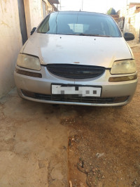 voitures-chevrolet-aveo-4-portes-2004-oran-algerie