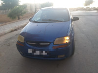 voitures-chevrolet-aveo-4-portes-2004-oran-algerie