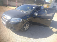 voitures-chevrolet-aveo-4-portes-2013-ouled-hamla-oum-el-bouaghi-algerie